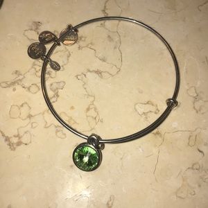 Peridot Birth stone Alex and Ani